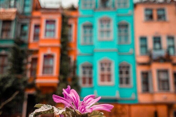 Istanbul in Colors: Balat Tour - Fener and Balat streets: the 45-minute neighborhood walk that makes it click