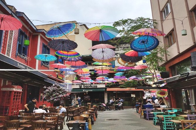 Istanbul Kadikoy Food Tour with 12+ Local Delicacies Tastings - Why Kadıköy Is a smart food choice on Istanbul’s Asian side