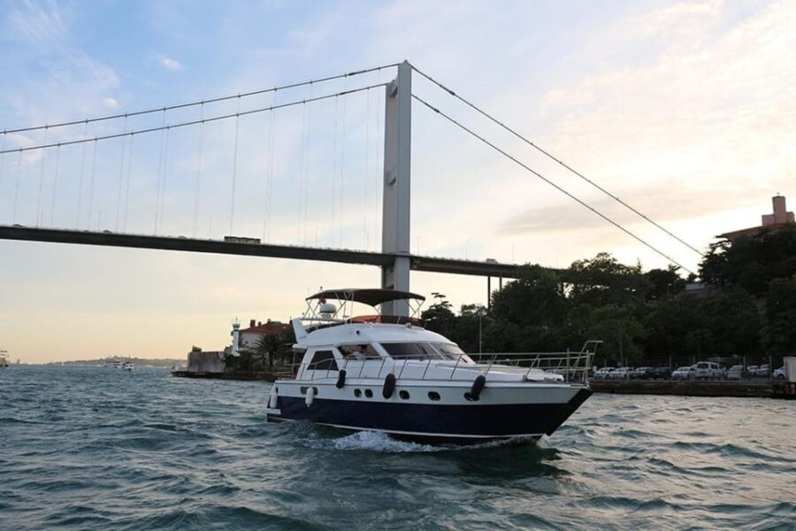 Istanbul: Luxury Yacht Tour at Sunset w Snacks - Key Highlights You’ll Actually Care About