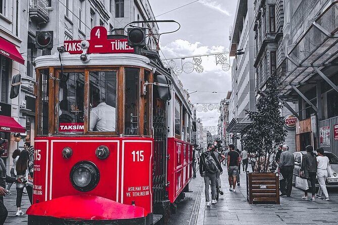 Istanbul Modern City - Galata & Pera & Taksim Guided Walking Tour - Stop 1: St Anthony of Padua (Free Entrance Listed)