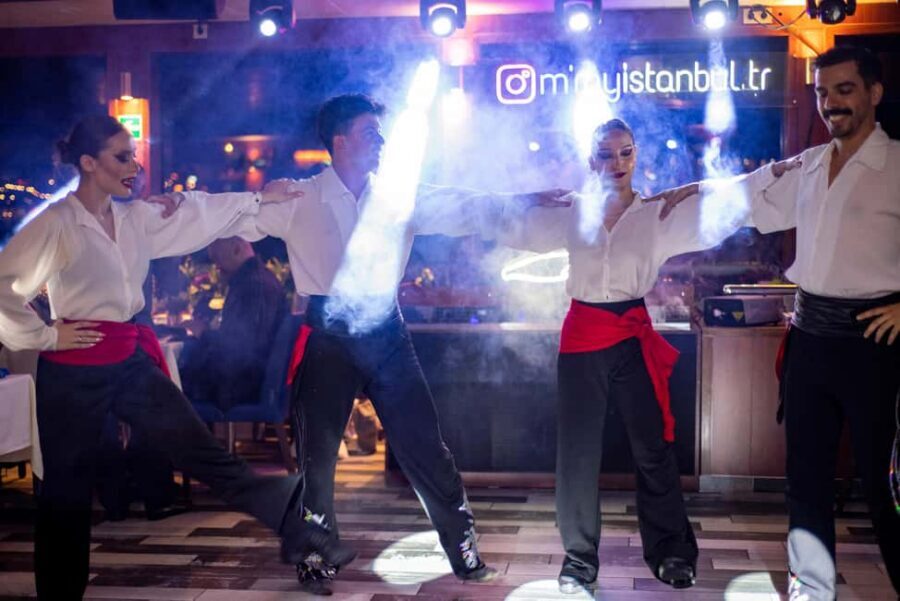 Istanbul: New Year's Eve Bosphorus Dinner Cruise Party 2026 - Price and value: is $340 worth it?