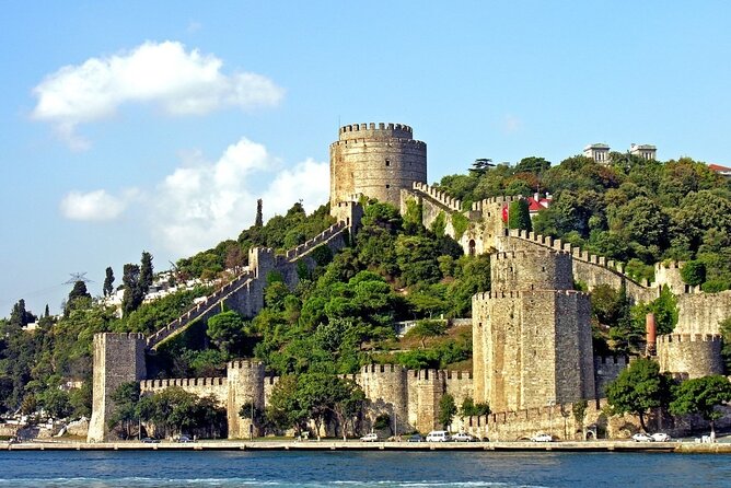 Istanbul Old City And Sunset Bosphorus Cruise Tour - Balat and Fener: Colorful Streets and Community Layers