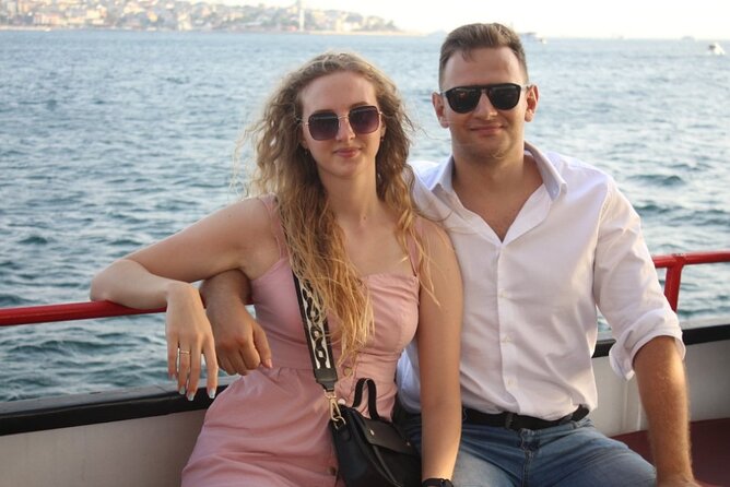 Istanbul Old City And Sunset Bosphorus Cruise Tour - Sultanahmet Lunch Break: Real Food, Real Views