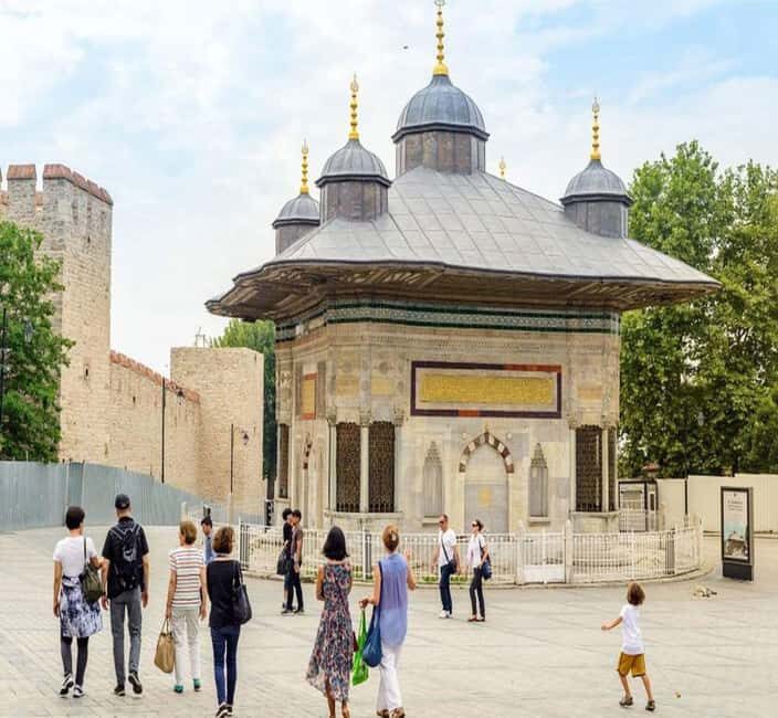 Istanbul Old City Full Day Tour - Topkapi Palace and the Golden Horn: where views justify the climb