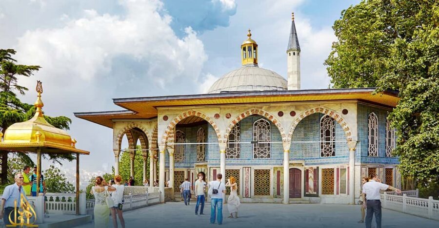 Istanbul: Old City Full-Day Tour -(Entry Fees Inculucing) - Hippodrome Monuments: Obelisk and Serpentine Column Stops