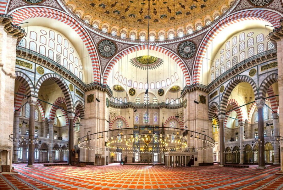 Istanbul Old City Top Sights Private Walking Tour, Tickets - Grand Bazaar with free entry: shopping without the chaos tax