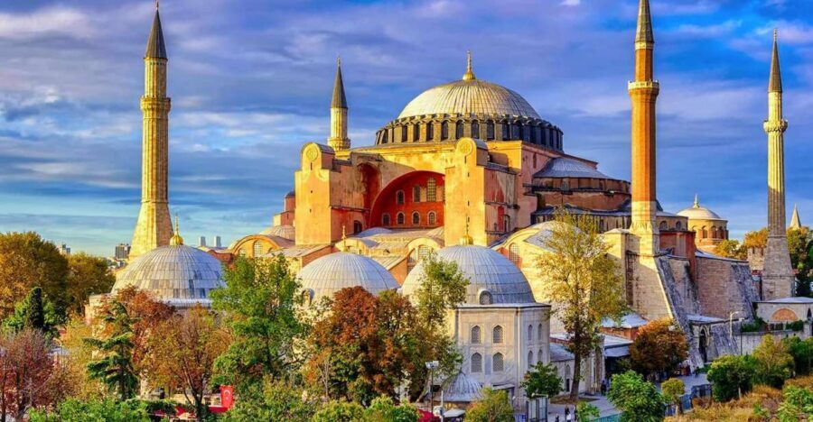 Istanbul: Old City Tour and Luxury Sunset Bosphorus Cruise - Key things that make this tour click