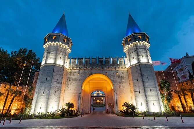 Istanbul old City Tour - Full Day - Topkapı Palace: Ottoman power made museum walls