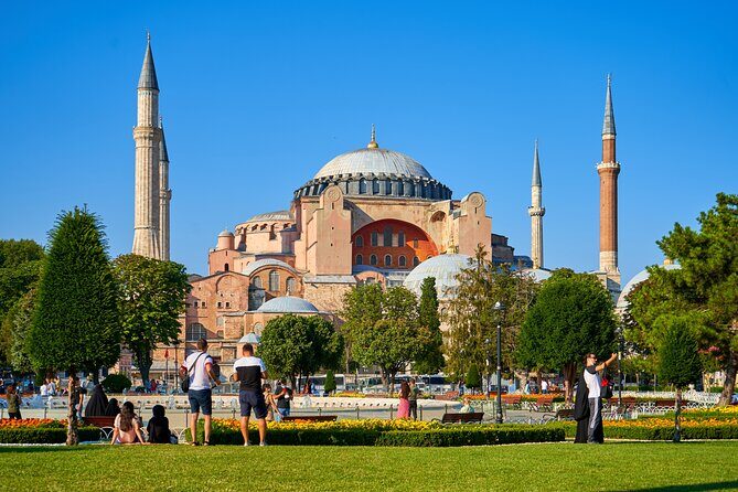 Istanbul: Old City Tour Full Day with Lunch - Hippodrome and the Blue Mosque: Ottoman-Istanbul at Walking Speed