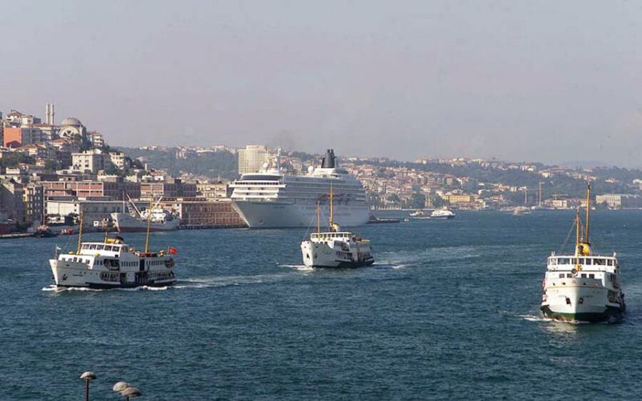 Istanbul: Old Town Highlights Tour & Bosphorus Cruise - Blue Mosque: Six Minarets and the Tile Story