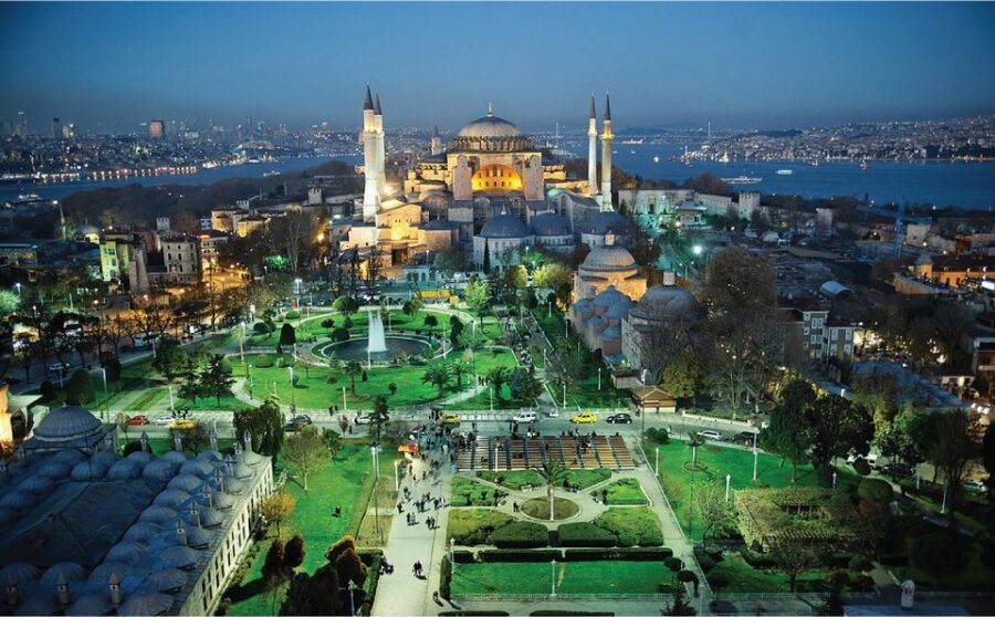 Istanbul: Old Town Highlights Tour & Bosphorus Cruise - Four-Course Lunch: Included, and That’s the Real Value