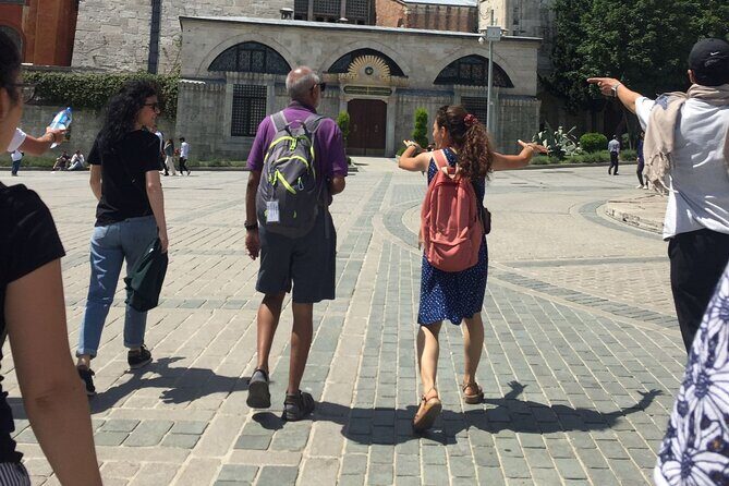 Istanbul Old Town Tour: Classics, Highlights & Hidden Gems - Hagia Sophia Grand Mosque: One Building, Two Worlds of Worship