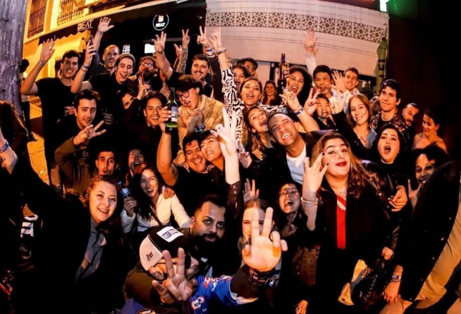 Istanbul: Party Pub Crawl with Party Bus - Key things to know before you go
