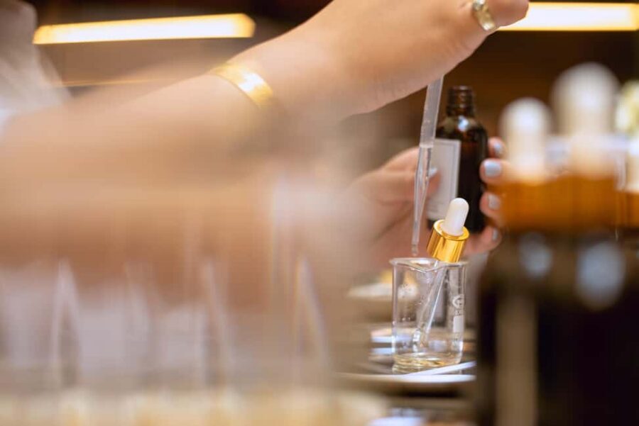 Istanbul: Perfume Making Workshop with Snacks and Drinks - Price and Value: Is $23 a Good Deal in Istanbul?