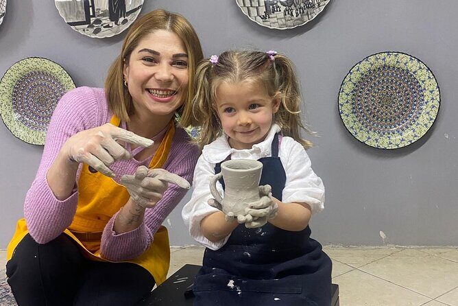 Istanbul Pottery Workshop Class - The tea break and photo time (how to make the most of it)