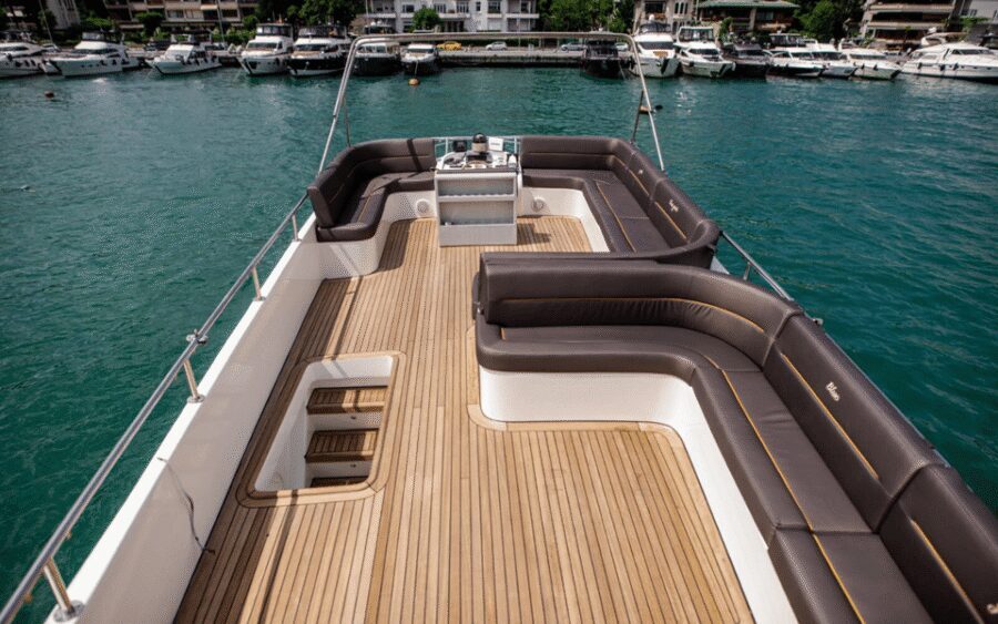 Istanbul: Private Bosphorus Tour On Luxury Yacht Pre #7 - Moving Eastward: Küçüksu Palace, Kuleli Military High School, and Beylerbeyi