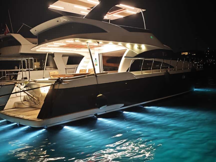 Istanbul: Private Bosphorus Yacht with Tour Guide and Snacks - The 2-hour route: Dolmabahçe, Beylerbeyi, Rumeli Fortress, and Maiden’s Tower