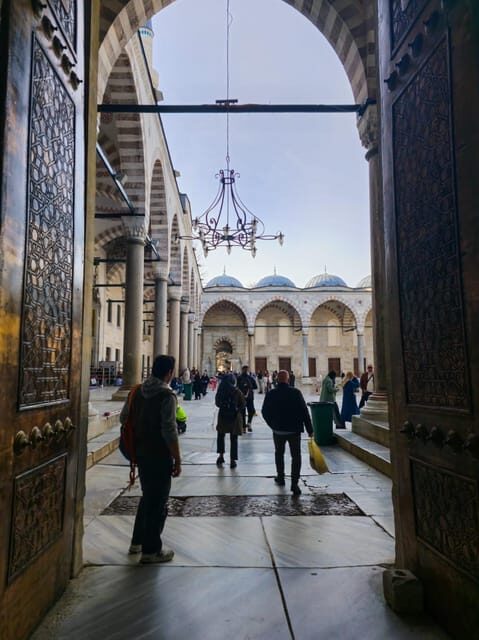 Istanbul Private City Tour By Art Historian - Old Town streets: the human side of Istanbul