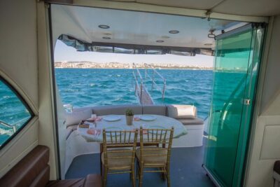 Istanbul Private Luxury Yacht on Bosphorus 14 mt 46feet - The 2-hour route: how you see the Bosphorus fast, without rushing