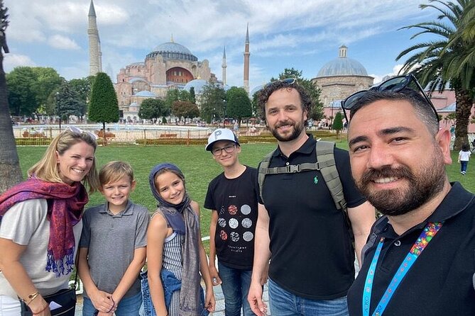 Istanbul Private / Mini Group Shore Excursions from Cruise port - Topkapi Palace: Ottoman power, plus a focused weapons stop
