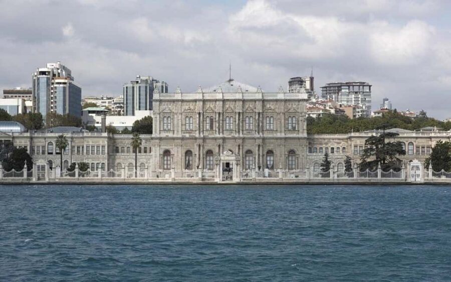 Istanbul: Private Sightseeing 2, 4 or 8 hours with a Local - Galata Tower: a city-view break