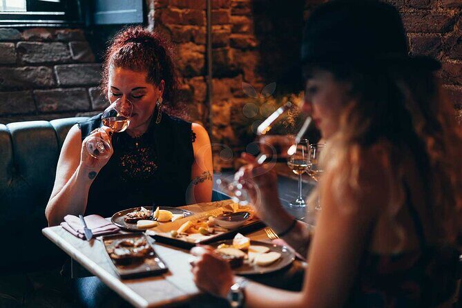 Istanbul Private Wine Tasting Tour Through 3 City Wineries - The guided part: Andrea’s Turkish wine lens