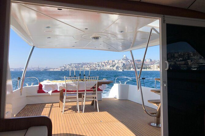 Istanbul Private Yacht Tour - 2 Hours - Galata Bridge to Maiden’s Tower: A Strait-View Route You Can Feel
