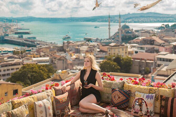 Istanbul Rooftop Photoshoot with Flying Dress - Key highlights to know before you book