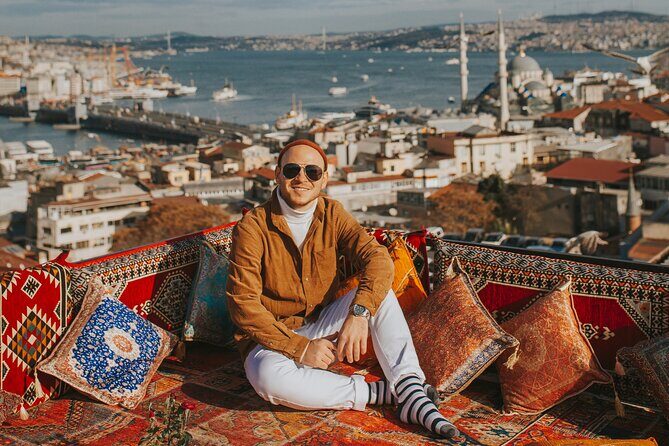 Istanbul Rooftop Photoshoot with Flying Dress - Posing and the running video moment (what it’s really like)