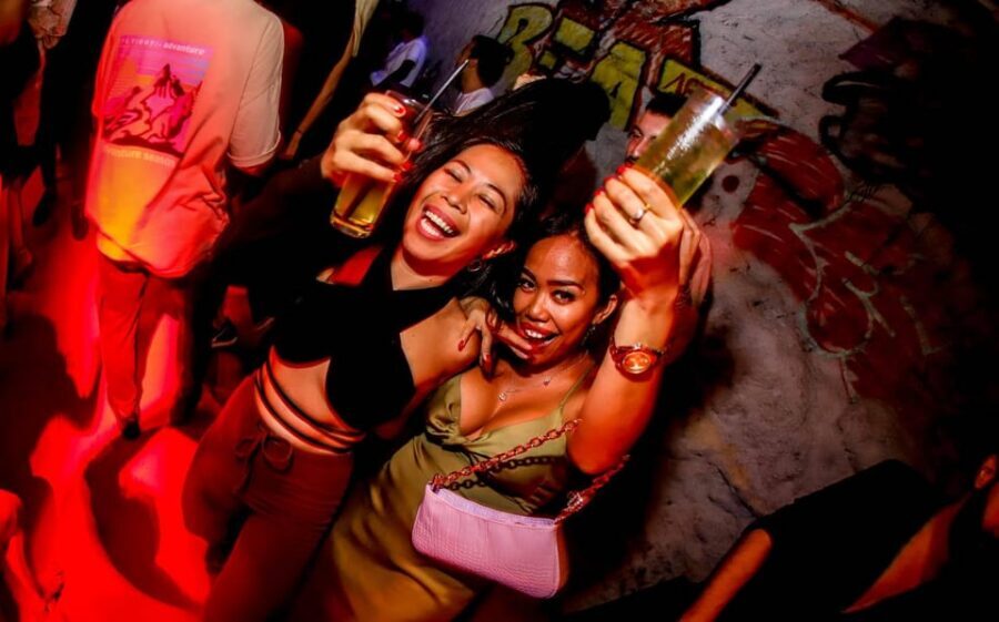 Istanbul: Rooftop Pub Crawl with Party Bus - Price Check: Is $28 Worth It for Istanbul Rooftops?