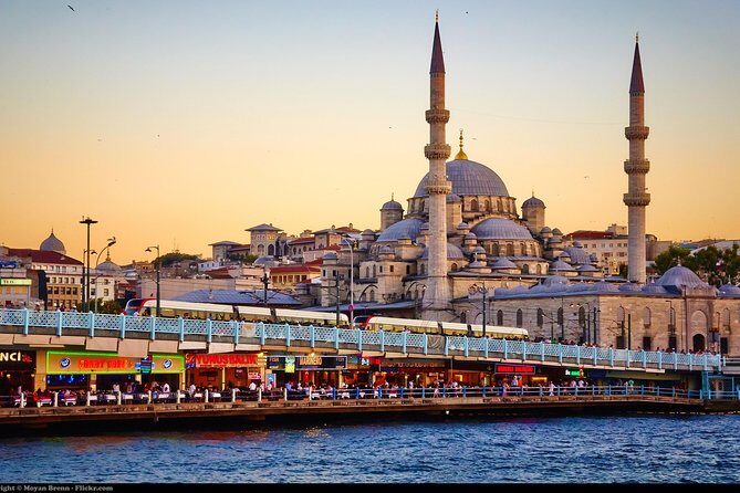 Istanbul Shore Excursion: 1 or 2-Day Private Guided Tour with Private Van - Day 1 in Sultanahmet: Hippodrome to Hagia Sophia and the Grand Bazaar