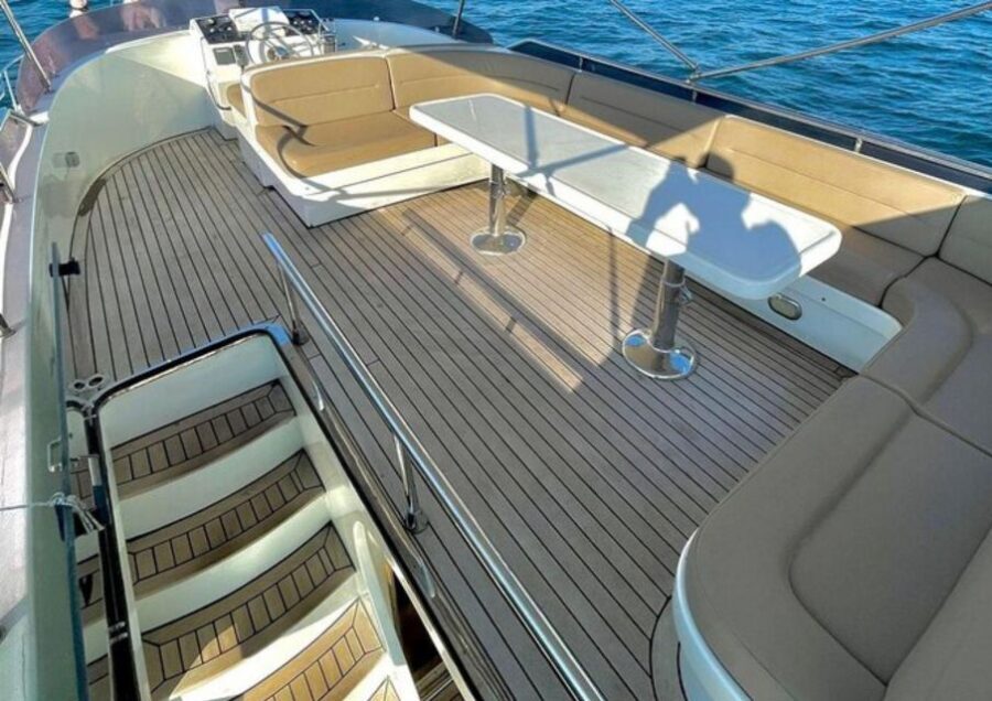 Istanbul: Small-Group Luxury Yacht Sunset Cruise w/ Snacks - Your Floating Route: From Karaköy Pier to the Golden Horn