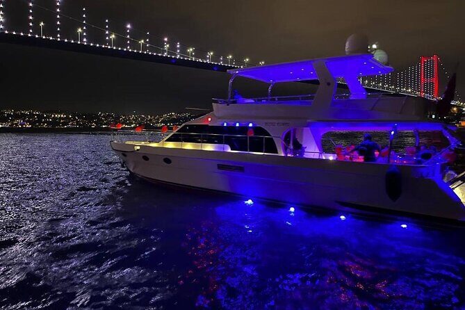 Istanbul: Small-Group Yacht Cruise with Snacks, Sunset or Daytime - Audio Guide vs. Live Talking: Quiet Can Be Good