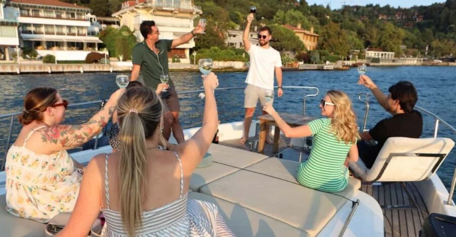 Istanbul: Small Group Yacht Tour with Unlimited Wine - Ortaköy: Mosque Views, Photo Time, and a Sense of Real Neighborhood Life