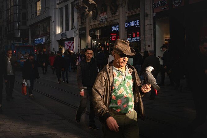 Istanbul Street Photo Tour - Guides Who Adjust to Your Level (Zehra, Can, Hakki)