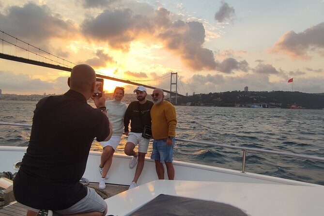 Istanbul Sunset Cruise With Luxury Yacht On Bosphorus - Why a Bosphorus sunset cruise beats a packed day on land