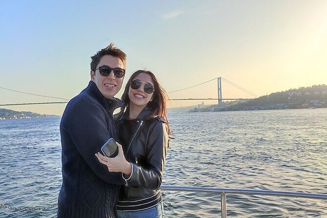 Istanbul Sunset Cruise With Luxury Yacht On Bosphorus - Timing: why 2 hours at sunset is the sweet spot