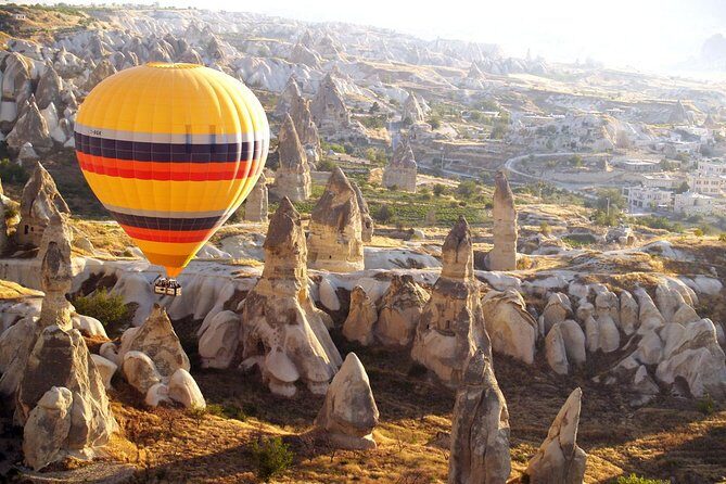 Istanbul to Cappadocia 2 Day Tour with Guide, Flights and Hotels - Day 1 in Cappadocia: Uçhisar to Kaymaklı, with valleys that reward slow steps