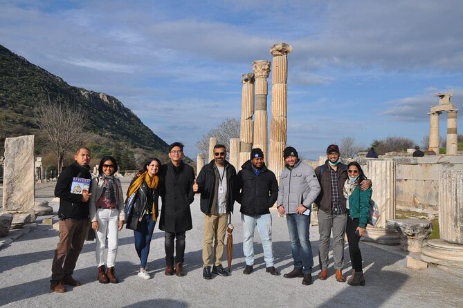Istanbul to Ephesus Full Day Guided Tour, Flight and Lunch incl. - Lunch in a local restaurant: included, and usually the energy saver