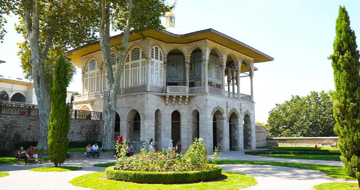 Istanbul: Topkapi and Harem Tour with Skip-the-Line Ticket - Who This Tour Suits Best