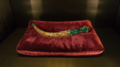 Istanbul: Topkapi Palace and Harem Guided Tour - Skip-The-Line Access: How It Changes Your Topkapi Experience
