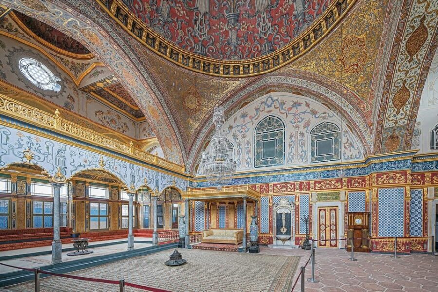 Istanbul: Topkapi Palace and Harem Ticket with Audio Guide - Key points to know before you go