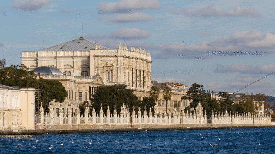 Istanbul: Topkapi Palace & Dolmabahce Palace Combo Ticket - Practical Tips That Make the Combo Run Smooth