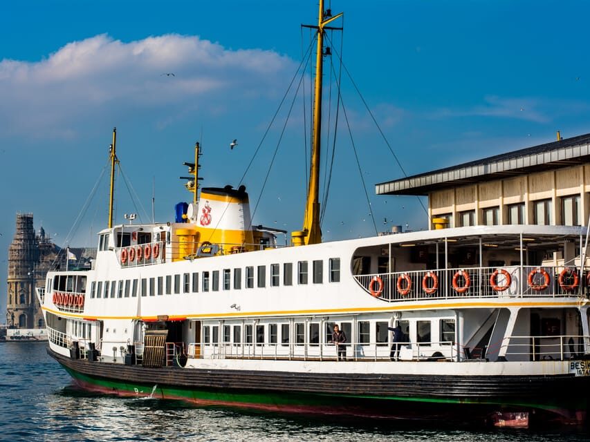 Istanbul TRANSPORTATION PASS: between Airport, City &Islands - Princes’ Islands roundtrip boat: a Bosphorus break that’s built in