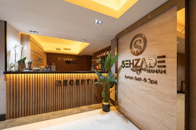 Istanbul Turkish Bath and Massage in Old City with Private Option - Location Near Hagia Sophia and Topkapi: Meeting Point and Getting There