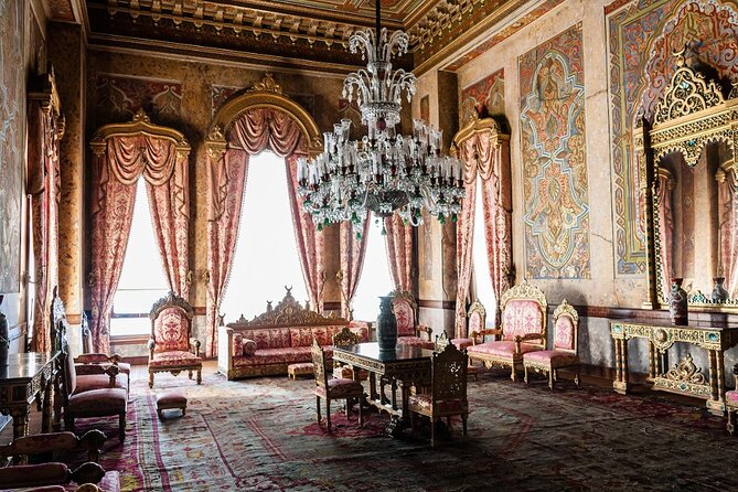 Istanbul Two Continents Tour with Lunch and Bosphorus Cruise - Beylerbeyi Palace: Ottoman Luxury on the Asian Shore