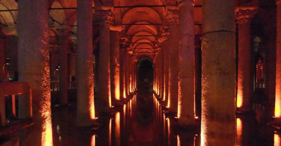 Istanbul Walking Tour: Discovering Old Town - Basilica Cistern and the Medusa Heads Down Below