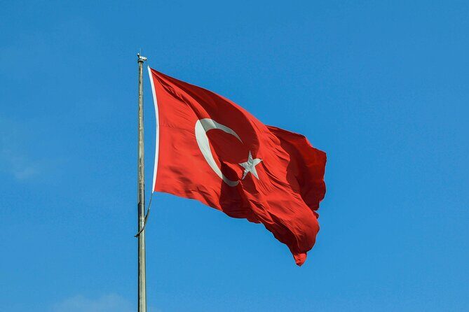 Istanbul Walking Tour with Audioguide on Your Smartphone - Stop-by-stop: what to expect in about 3 hours