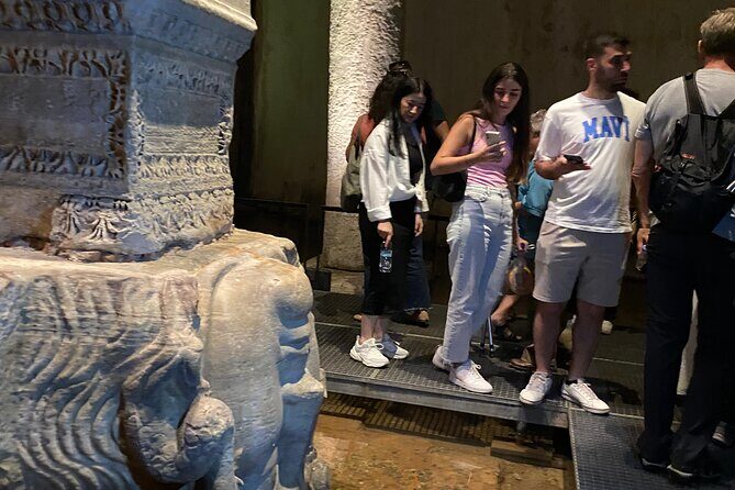 IstanbulBasilicaCistern/fastEntranceEnglish/Spanish (not tickets) - What your expert guide adds (and when you might want extra context)