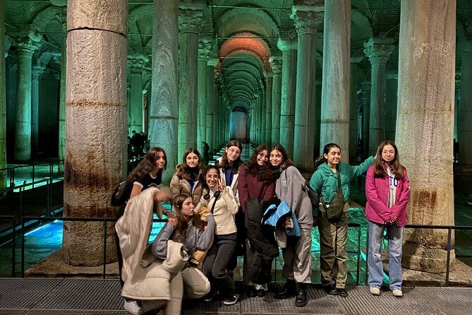 IstanbulBasilicaCistern/fastEntranceEnglish/Spanish (not tickets) - The handmade Turkish rug presentation: what to expect